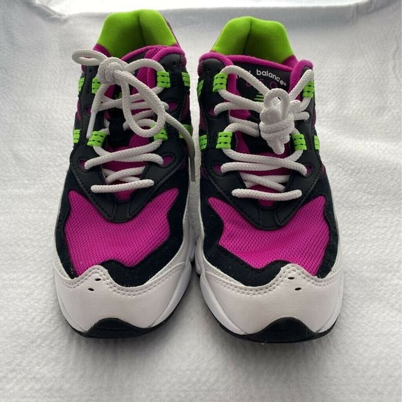 kawhi leonard running shoes